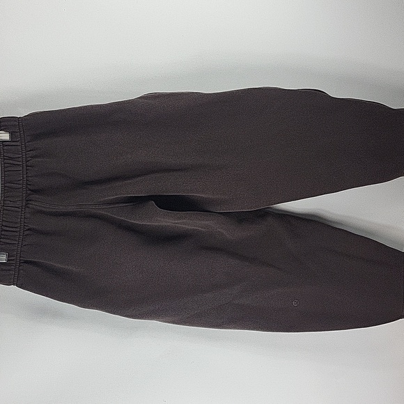 Lululemon Scuba Mid-Rise Barrel-Leg Pant *7/8 Length - Picture 3 of 7